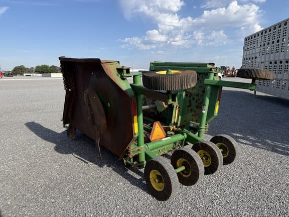 Image of John Deere 1518 equipment image 2