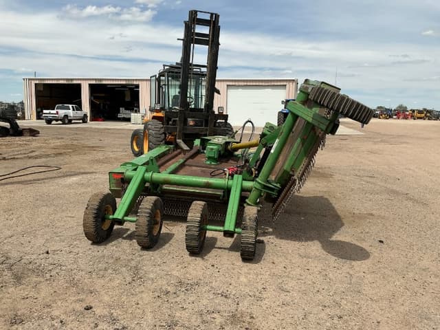 Image of John Deere 1518 equipment image 2