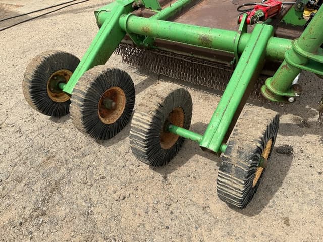 Image of John Deere 1518 equipment image 4