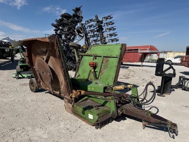John Deere 1518 Equipment Image0