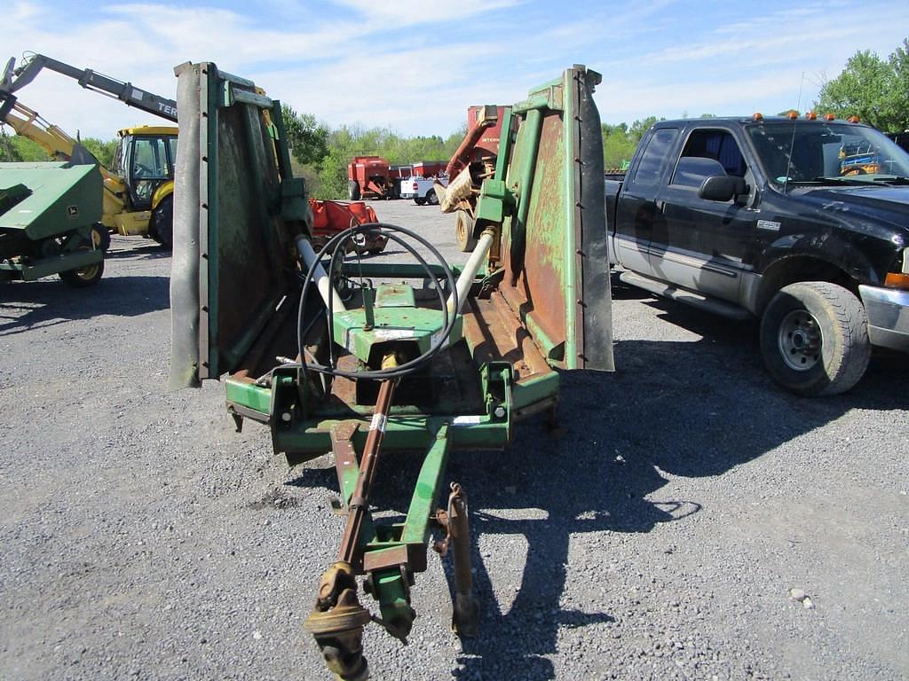 Image of John Deere 1518 Primary image