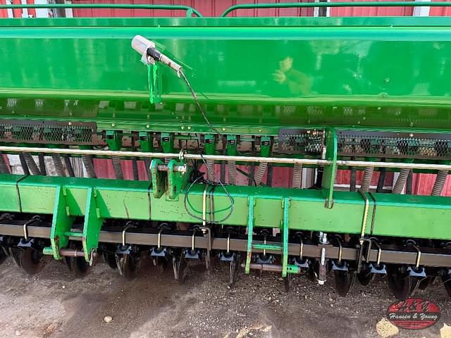 Image of John Deere 1520 equipment image 3