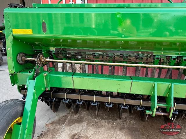 Image of John Deere 1520 equipment image 2
