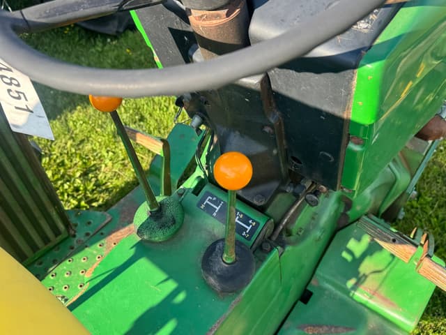Image of John Deere 1520 equipment image 4
