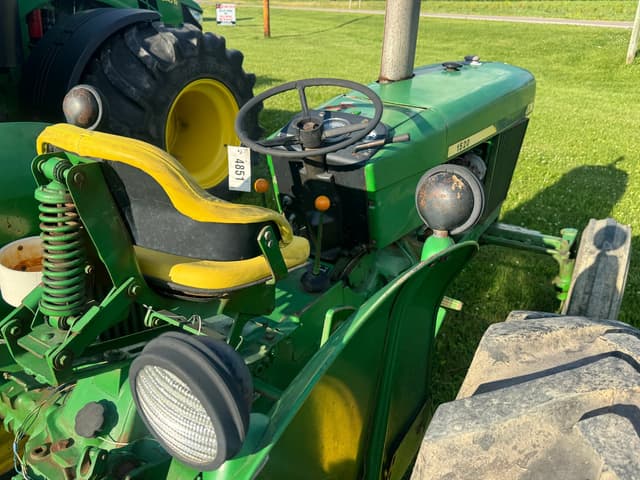 Image of John Deere 1520 equipment image 2