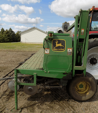 Image of John Deere 1520 equipment image 3