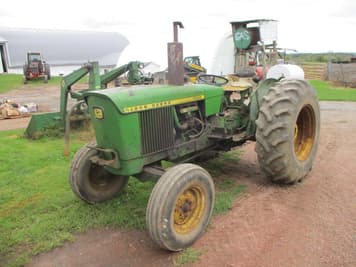 Main image John Deere 1520