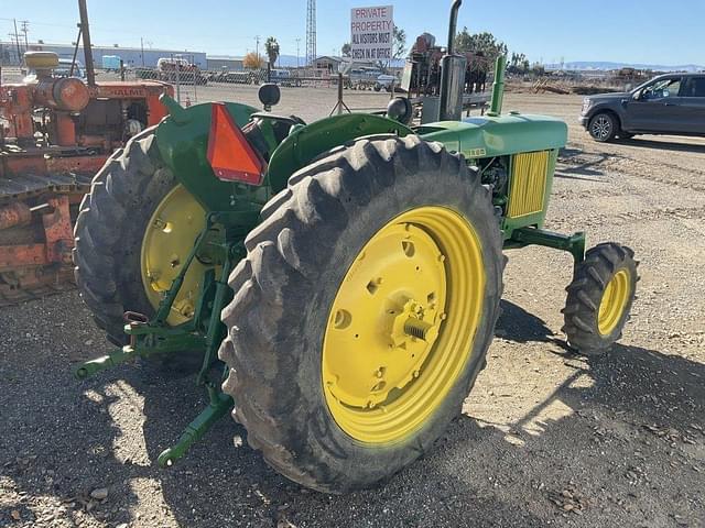 Image of John Deere 1520 equipment image 2