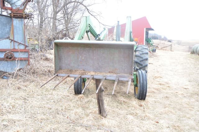 Image of John Deere 1520 equipment image 3