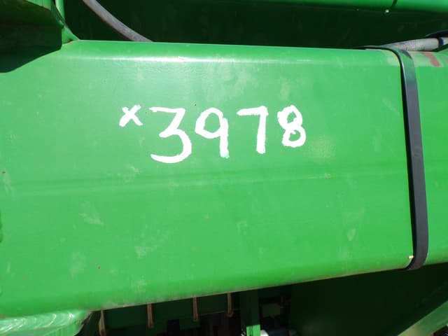 Image of John Deere 1530 equipment image 1