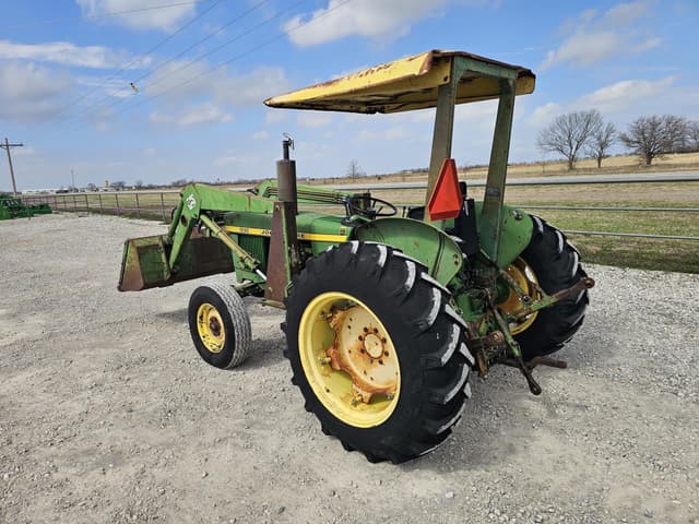 Image of John Deere 1530 equipment image 3