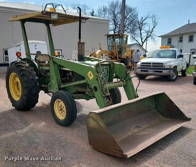 Image of John Deere 1530 equipment image 2