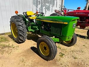 SOLD - John Deere 1530 Tractors with 50 HP | Tractor Zoom