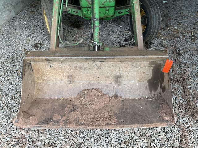 Image of John Deere 1530 equipment image 2