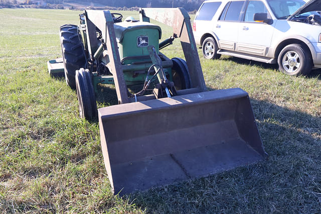 Image of John Deere 1530 equipment image 1