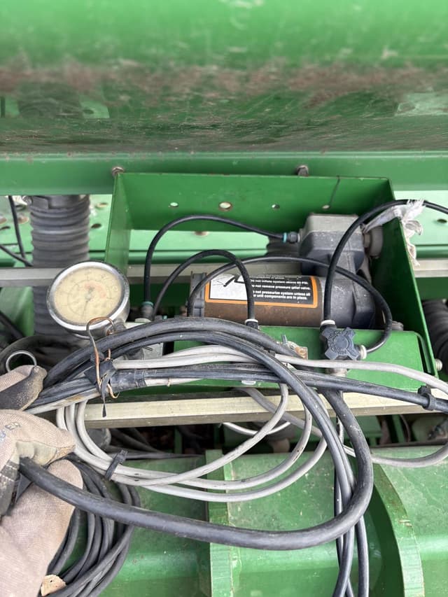 Image of John Deere 1535 equipment image 3