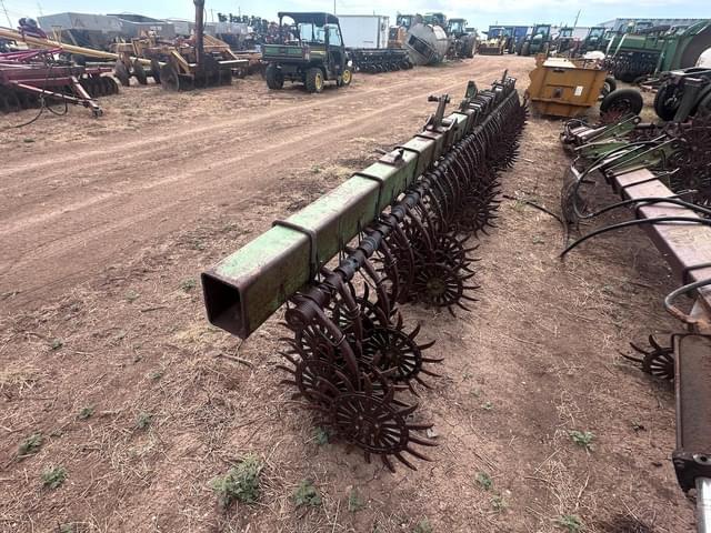 Image of John Deere 400 equipment image 3
