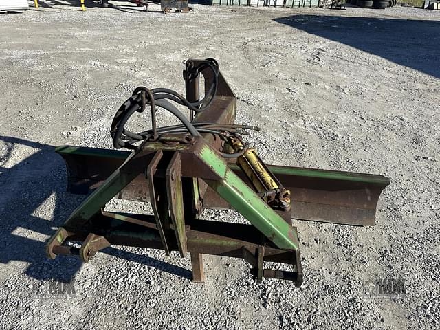 Image of John Deere 155 equipment image 1