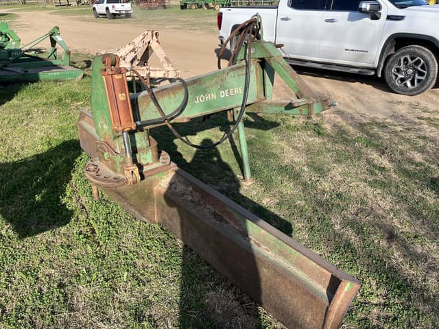 Image of John Deere 155 equipment image 2