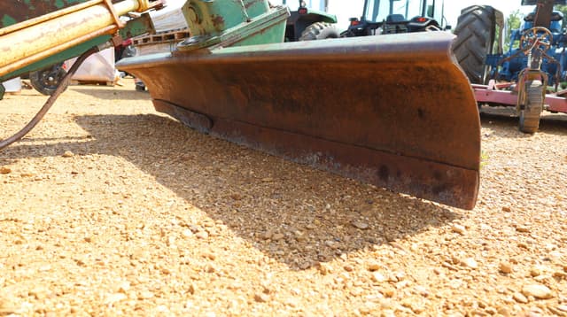 Image of John Deere 155 equipment image 4