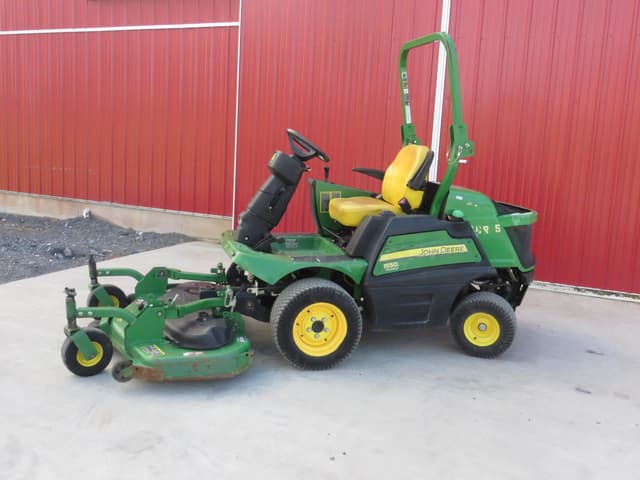 Image of John Deere 1550 equipment image 1