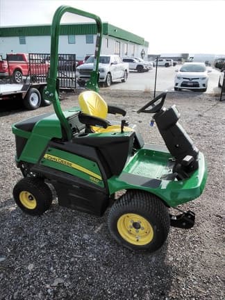 Image of John Deere 1550 Image 1