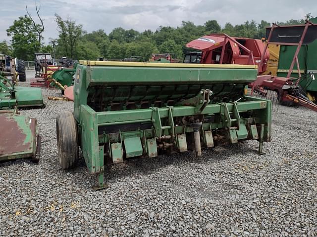 Image of John Deere 1550 equipment image 1