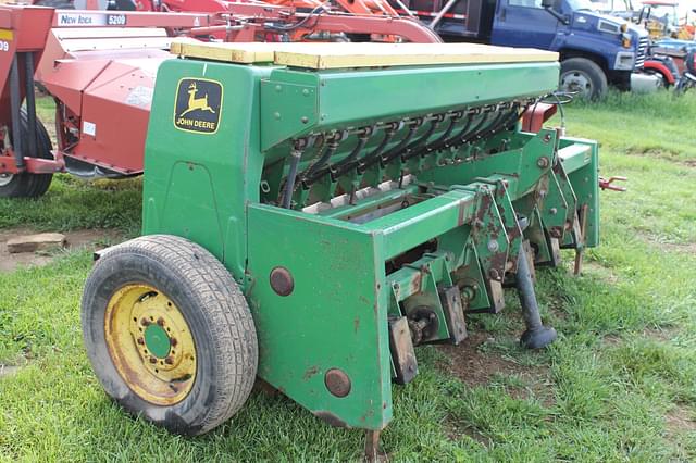 Image of John Deere 1550 equipment image 3