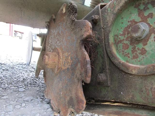 Image of John Deere 1550 equipment image 3