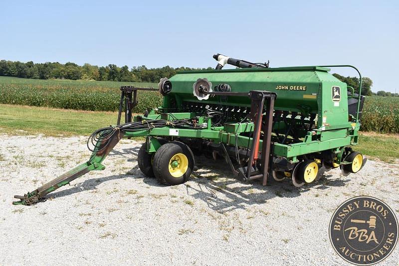 Image of John Deere 1560 Primary image