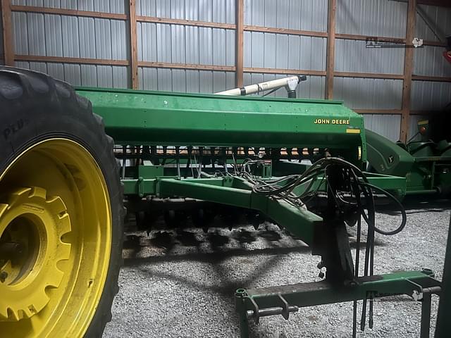 Image of John Deere 1560 equipment image 3