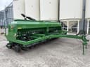 John Deere 1560 Image