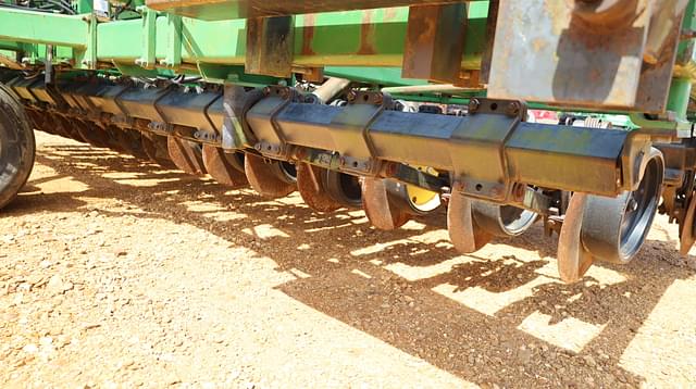 Image of John Deere 1560 equipment image 3