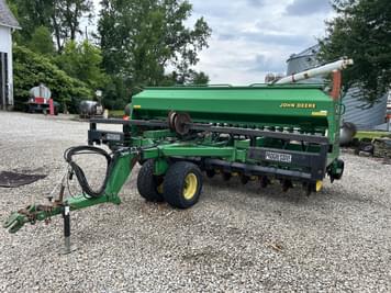 Main image John Deere 1560