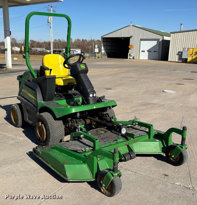Image of John Deere 1570 equipment image 2