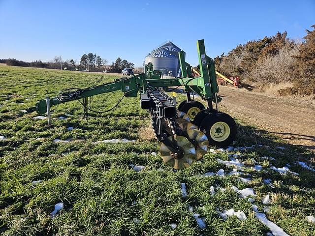 Image of John Deere 1570 equipment image 4