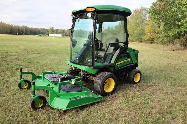 Image of John Deere 1575 equipment image 2