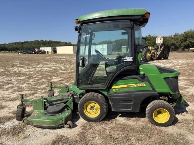 Image of John Deere 1575 equipment image 1