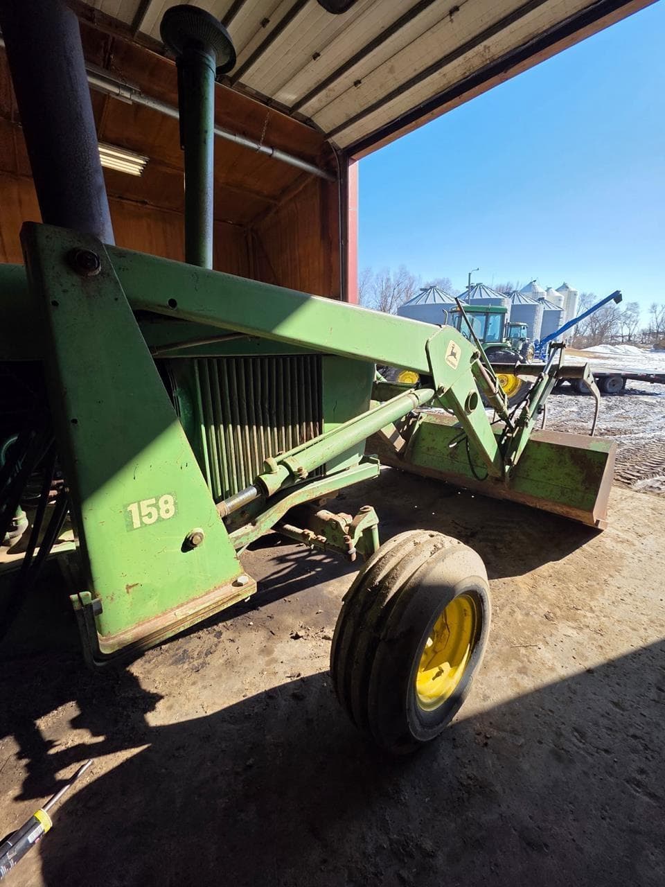 Image of John Deere 158 Primary Image