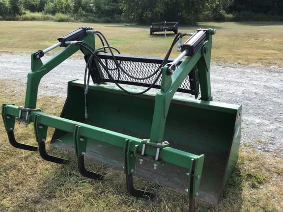 Image of John Deere 158 Image 1