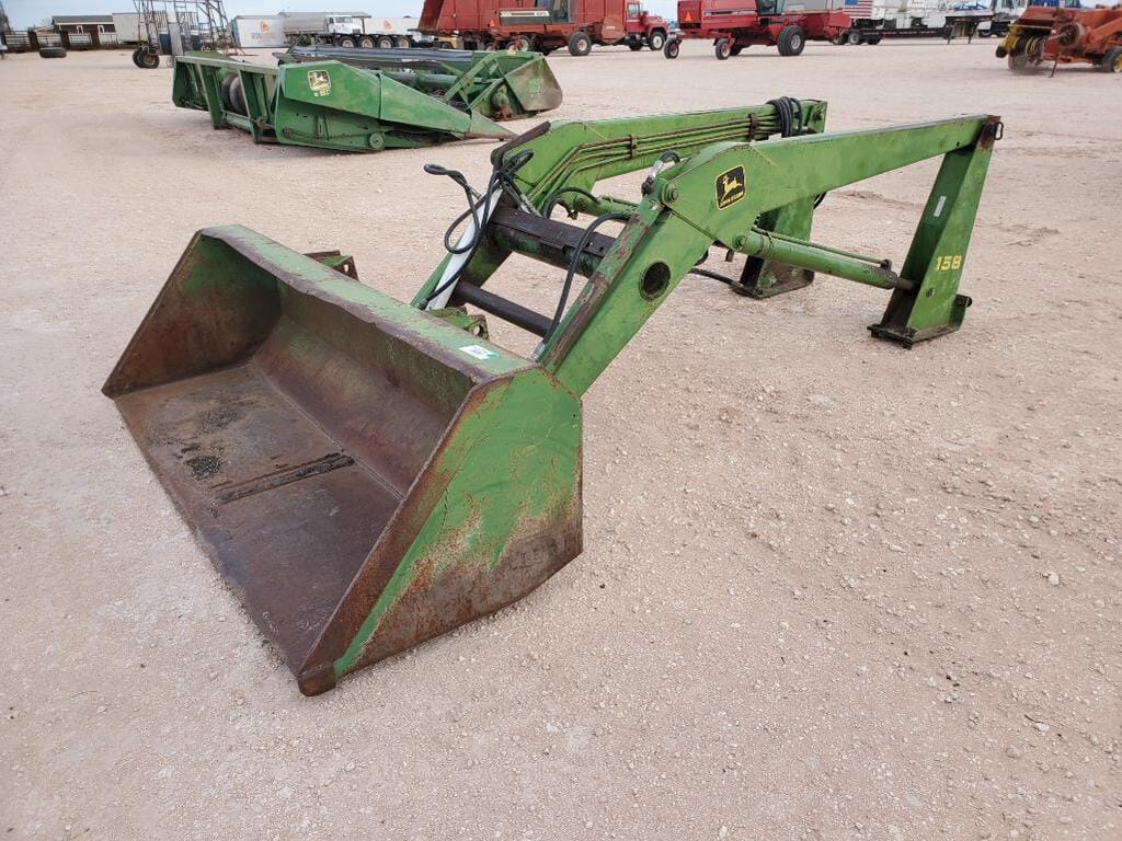 Main image John Deere 158