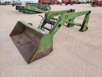 Main image John Deere 158