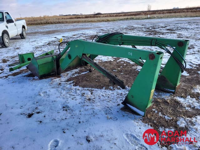 Image of John Deere 158 equipment image 3