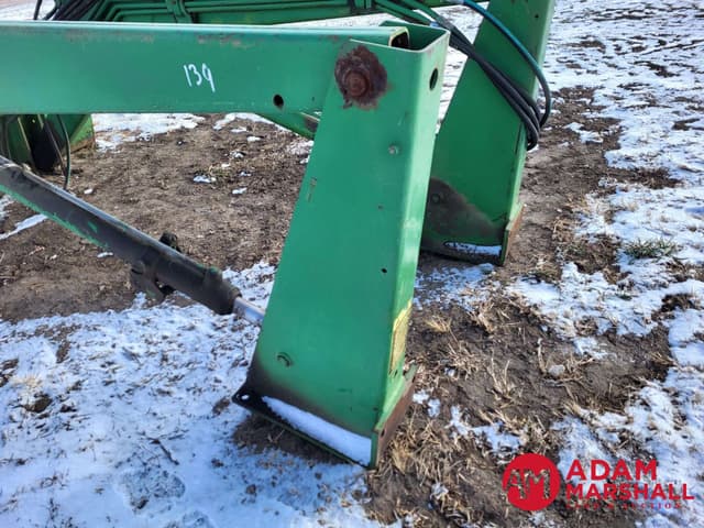 Image of John Deere 158 equipment image 4