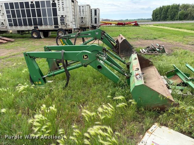 Image of John Deere 158 equipment image 3