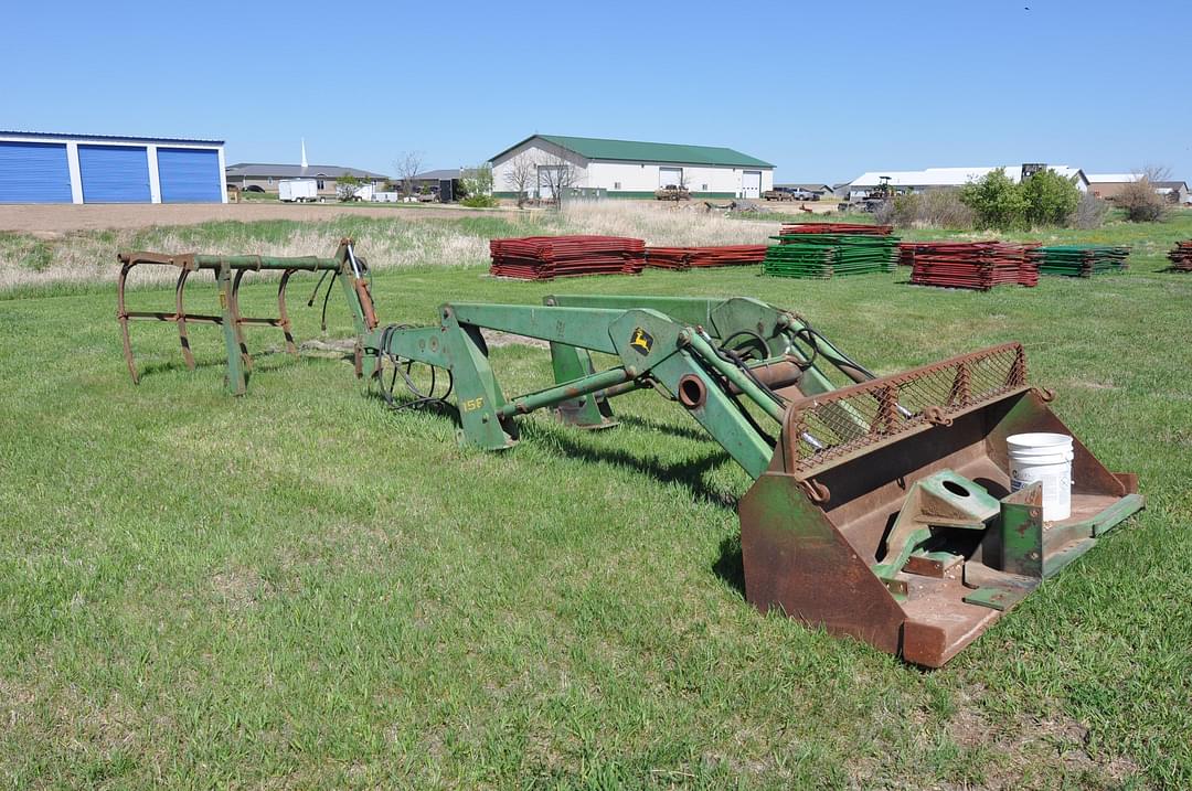 Image of John Deere 158 Primary image
