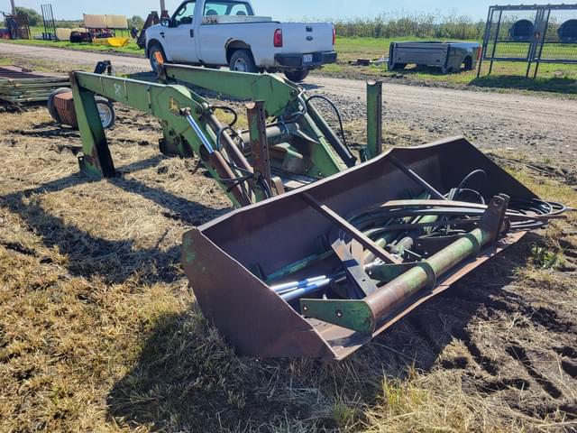 Image of John Deere 158 equipment image 3