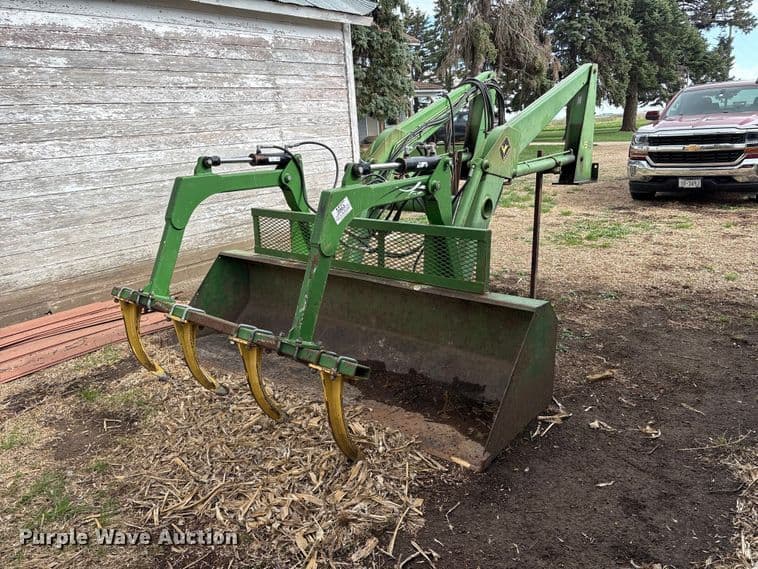 Image of John Deere 158 Primary image