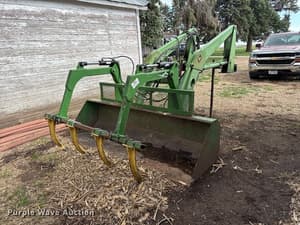 John Deere 158 Image