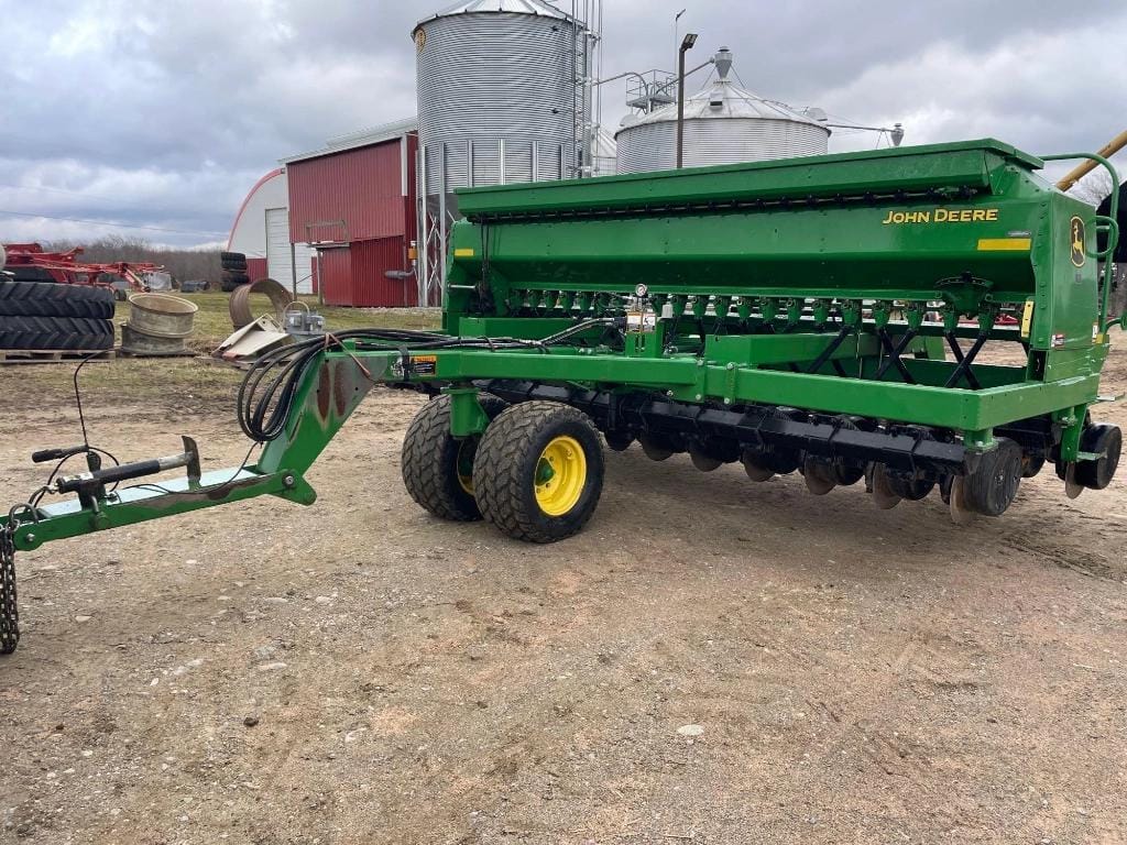 Main image John Deere 1590